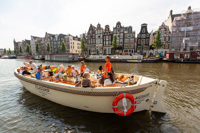 Amsterdam Canal Cruise With Live Guide and Onboard Bar - Accessibility