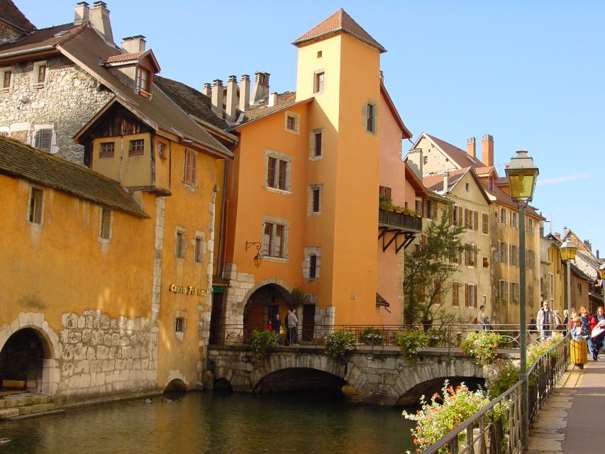 Annecy Private Guided Tour From Geneva - Exclusions