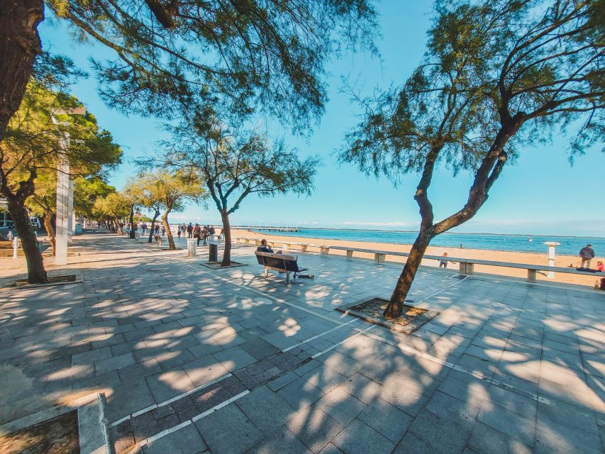 Arcachon: Guided City Walking Tour - Inclusions