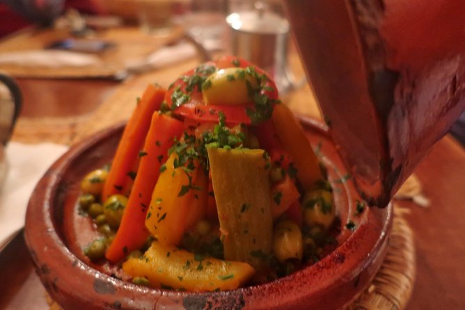 Authentic Moroccan Food Tour in Marrakech With Dinner - Experiencing Authentic Moroccan Cuisine