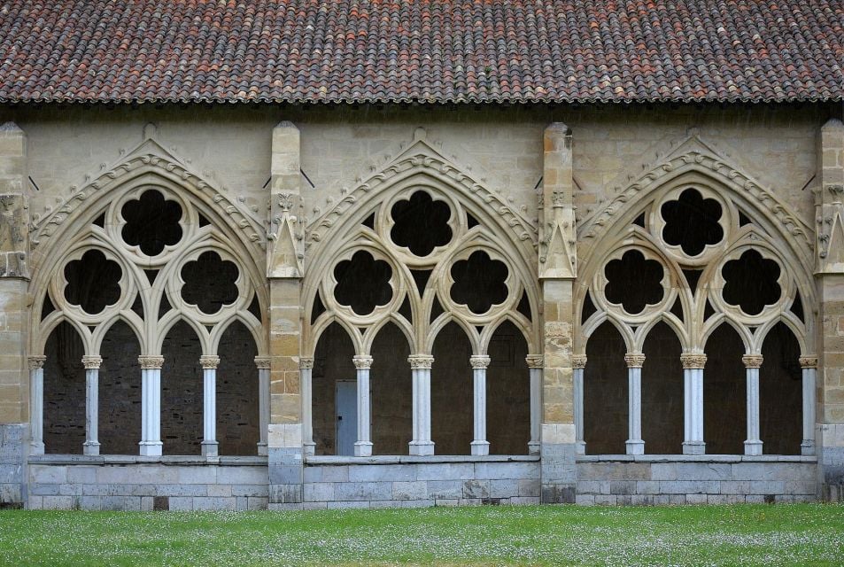 Bayonne: Private Guided Walking Tour - Vaubans Genius Reshaping History