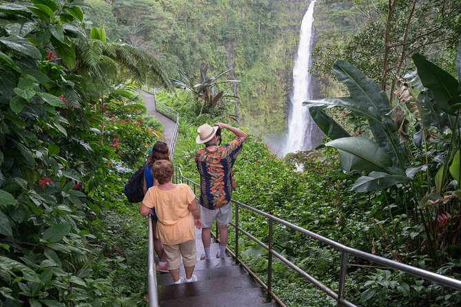 Big Island in a Day: Volcanoes Waterfalls Sightseeing and History - Positive Customer Reviews