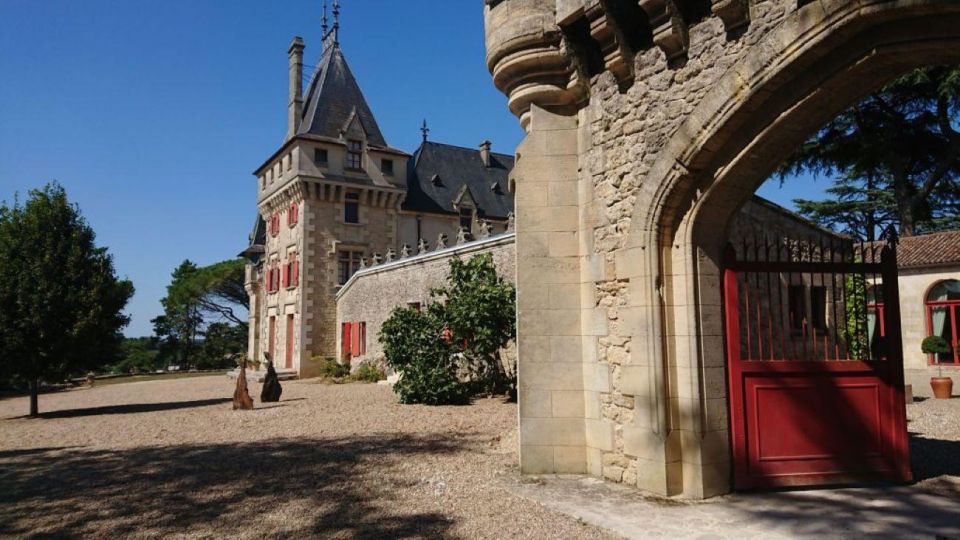 Bordeaux: Saint-Émilion Wine Tour in a Small Group - Medieval Village Tour
