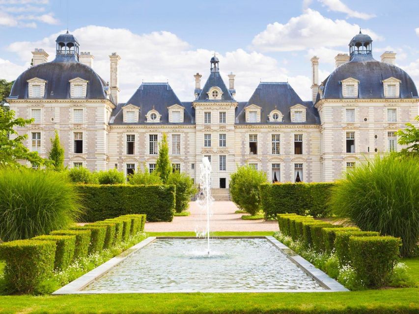 Château Loire Tour - About the Region