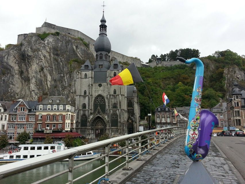 Dinant's Love Trail and Romantic Escapade - Guided Tour in Multiple Languages