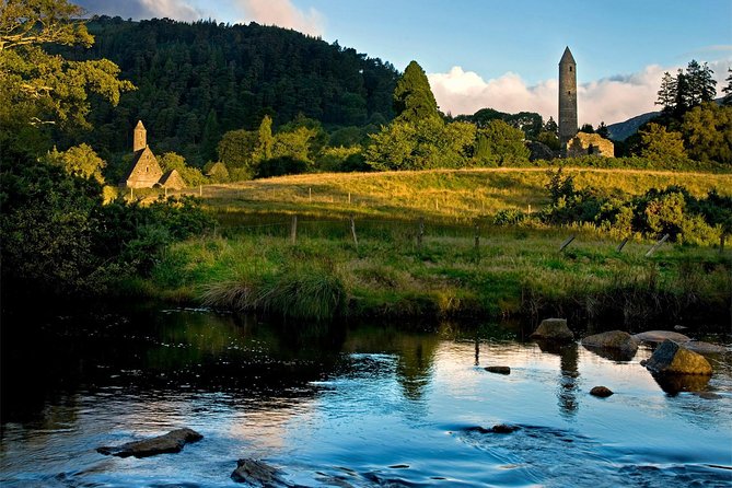 Dublin to Glendalough, Wicklow and Kilkenny Full Day Guided Tour - Exploring Glendaloughs Monastic Ruins and Lakes