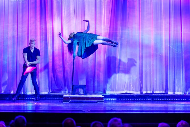 Escape Reality Branson Magic Dinner Show - Review Highlights