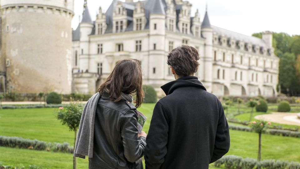 From Paris: Full-Day Loire Valley Chateaux Tour - Duration and Meeting Point