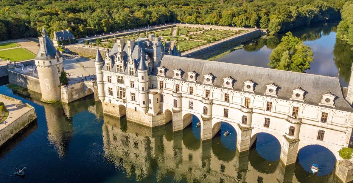 From Paris: Loire Valley Castles Day Trip With Wine Tasting - Indulge in Chenonceau Winery