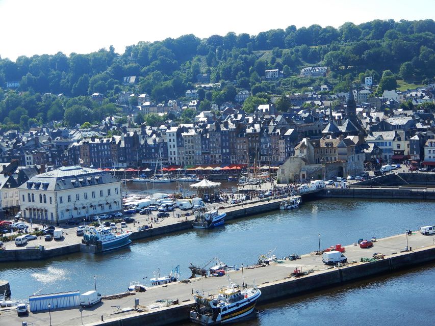 From Paris: Private Mont St-Michel and Honfleur Day Tour - Audio Guide Languages