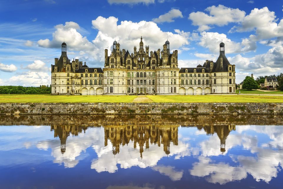 From Paris: Small-Group Loire Valley Castles Full-Day Tour - Château Damboise