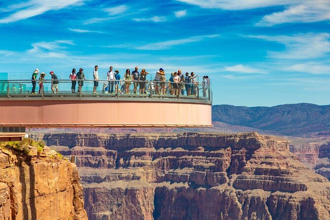 Grand Canyon, Hoover Dam Stop and Skywalk Upgrade With Lunch - Itinerary Highlights