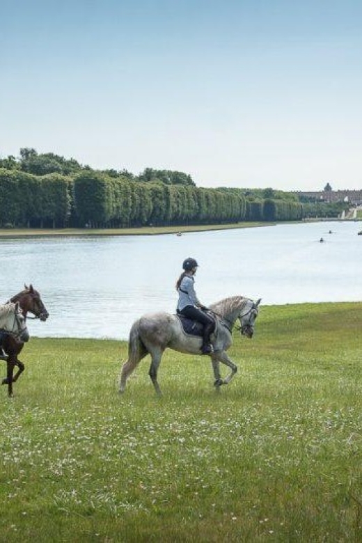 Horse Ride Versailles Intimacy & VIP - Tour Operation and Duration