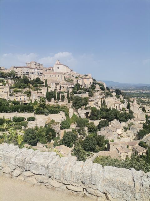 Luberon Wine and Charm: Explore the Flavors of the South - Roussillons Vibrant Ochre Cliffs