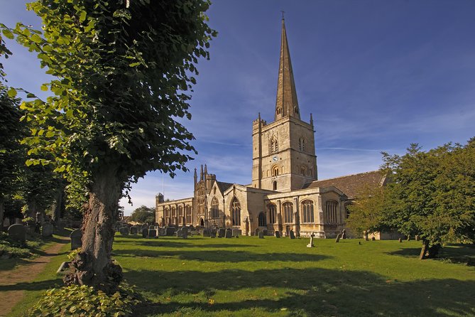 Oxford and Traditional Cotswolds Villages Small-Group Day Tour From London - Small-Group Experience