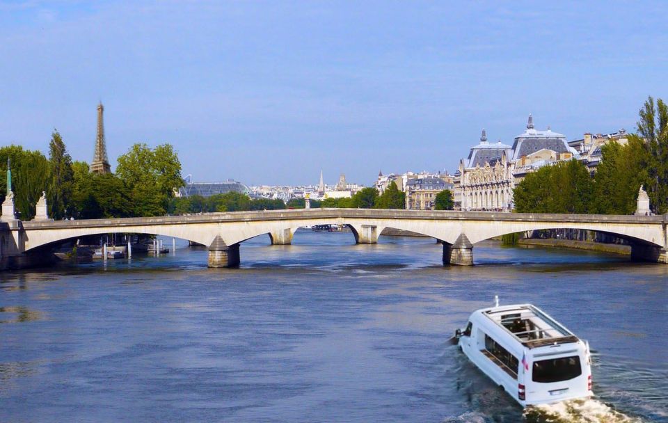 Paris: Amphibious Minibus From Versailles Boat and Road Tour - Tour Guide Languages