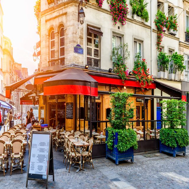 Paris: Private Bike Tour of Old Town and Top Attractions - Inclusions