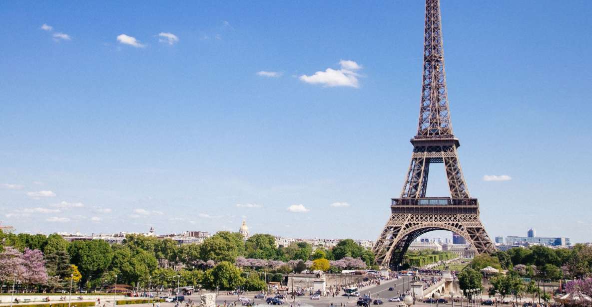 Paris: Private Walking Tour With a Licensed Local Guide - Booking and Cancellation Details