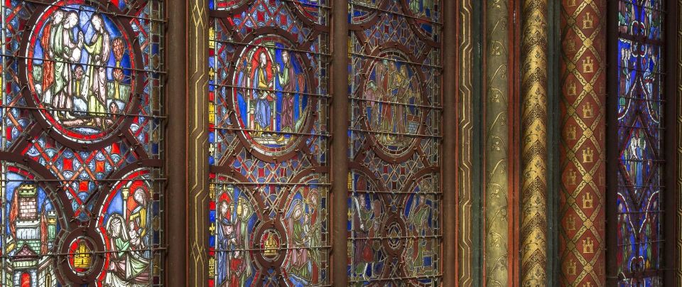 Paris: Sainte-Chapelle, Conciergerie, Notre Dame Guided Tour - Marveling at Notre-Dames Architecture