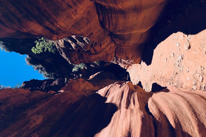 Peekaboo Slot Canyon 4WD Tour - Inclusions and Exclusions