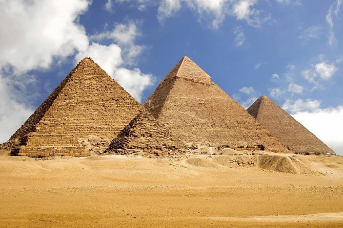 Private Day Tour Giza Pyramids, Sphinx, Memphis, and Saqqara - Discovering the Ancient City of Memphis