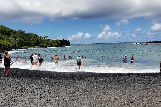 Road to Hana Adventure in Maui- Private - Just for Your Group - Private Transportation and Amenities
