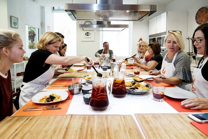 Spanish Cooking Class: Paella, Tapas & Sangria in Madrid - Class Schedule and Duration