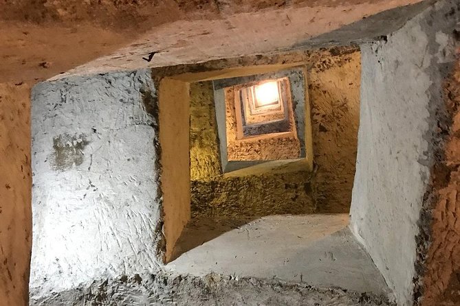 Underground Naples Spanish Quarters - Policies and Accessibility