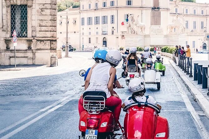 Vespa Sidecar Tour in Rome With Cappuccino - Seating Arrangements