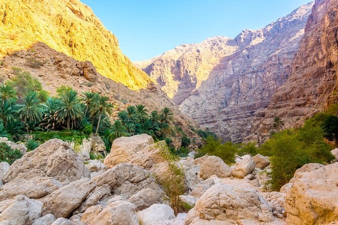 Wadi Shab and Bimmah Sinkhole Private Full Day Tour - Confirmation and Bookings