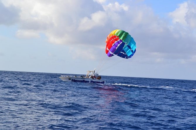 1-Hour Guided Hawaiian Parasailing in Waikiki - Customers Experiences