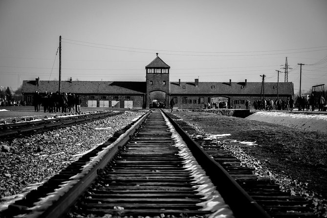 Auschwitz-Birkenau Museum Guided Tour With Ticket and Transfer - Pickup and Dropoff