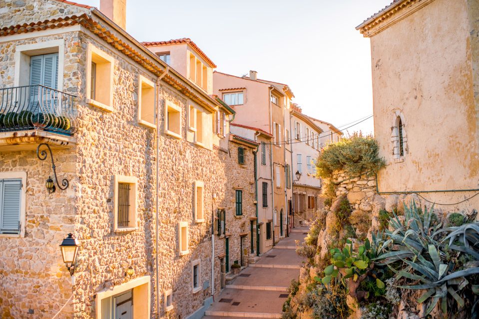 Best of the French Riviera From Nice - Charm of Nices Old Town