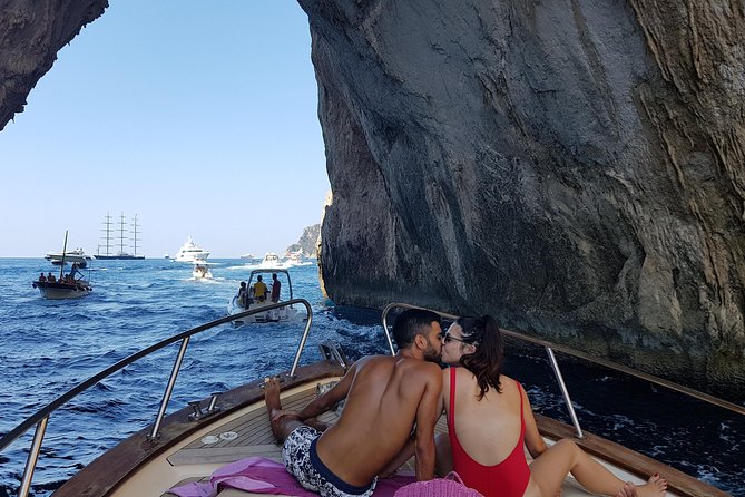 Boat Excursion to Capri Island: Small Group From Sorrento - Exploring Capri Island