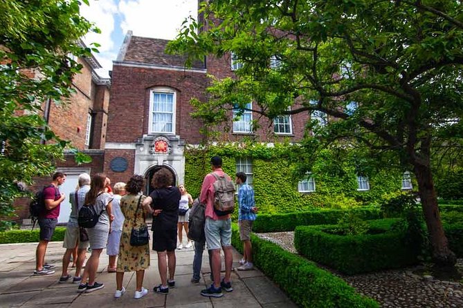 Cambridge University With Alumni: Optional Kings College Entrance - Renowned Alumni of the University
