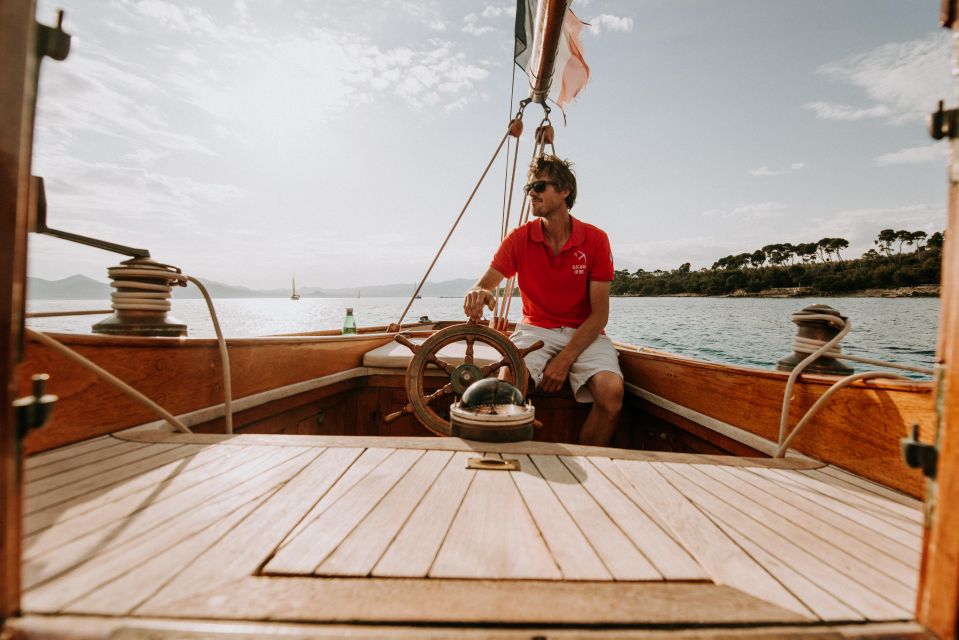 Classic Yacht Sailing in Cannes - Snorkeling and Paddleboarding Opportunities