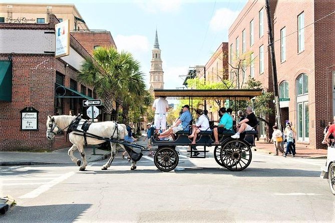 Evening Horse-Drawn Carriage Tour of Downtown Charleston - Itinerary Highlights