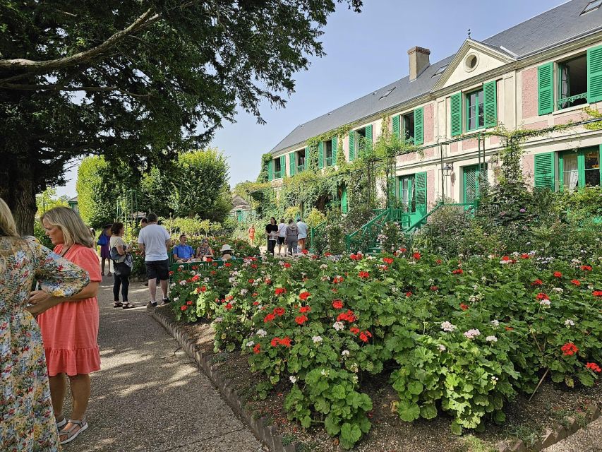 Excursion to Auvers-Sur-Oise & Giverny From Paris - Givernys Highlights