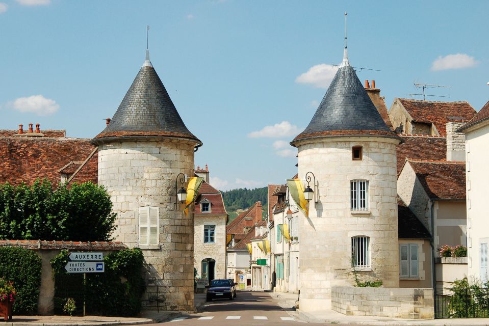From Paris: Burgundy Region Winery Tour With Tastings - Sparkling Wine Tasting
