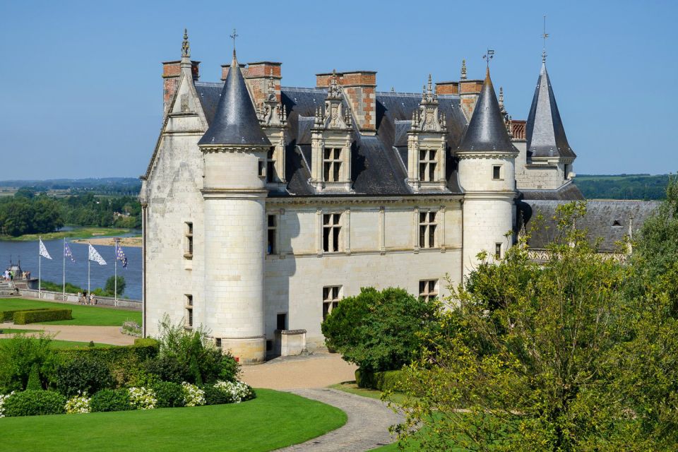 From Paris: Small-Group Loire Valley Castles Full-Day Tour - Lunch and Wine Tasting
