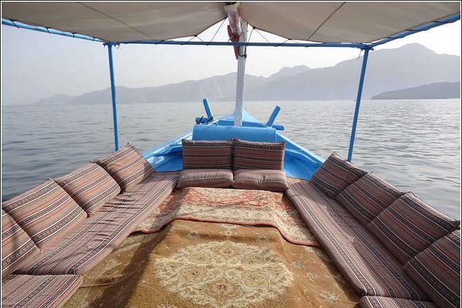 Full-Day Dhow Cruise in Khasab Musandam - Accessibility and Group Size