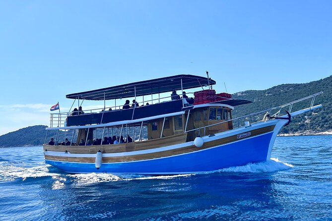 Full-Day Dubrovnik Elaphite Islands Cruise With Lunch and Drinks - Duration and Accessibility