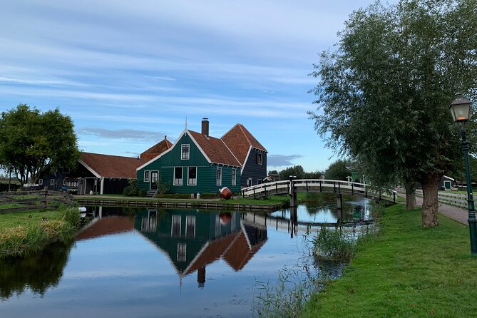 Giethoorn, Afsluitdijk, Zaanse Schans Day Tour Mini VIP Bus Incl. Hotel Pick Up - Inclusions and Exclusions