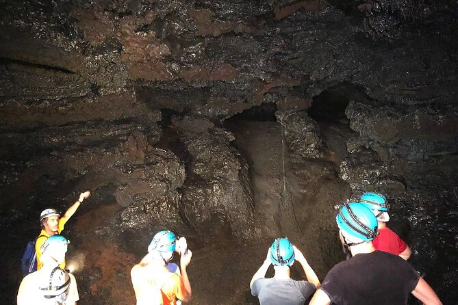 Guided Tour of the 2004 Lava Tunnels - Safety and Comfort Equipment