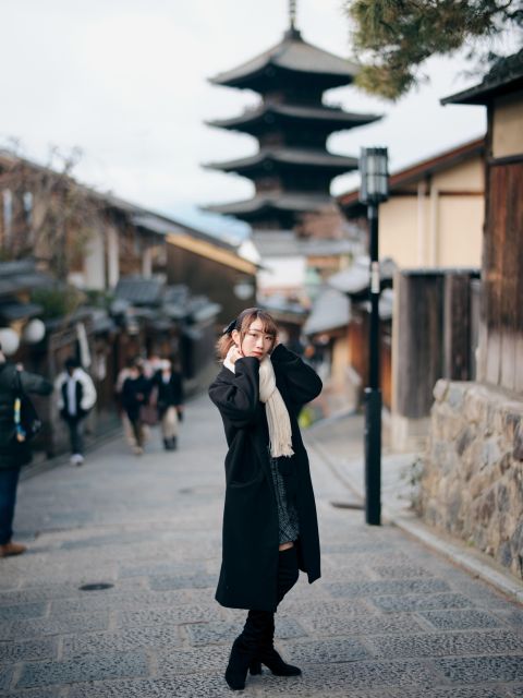 Kyoto Photo Tour: Experience the Geisha District - Meeting Point