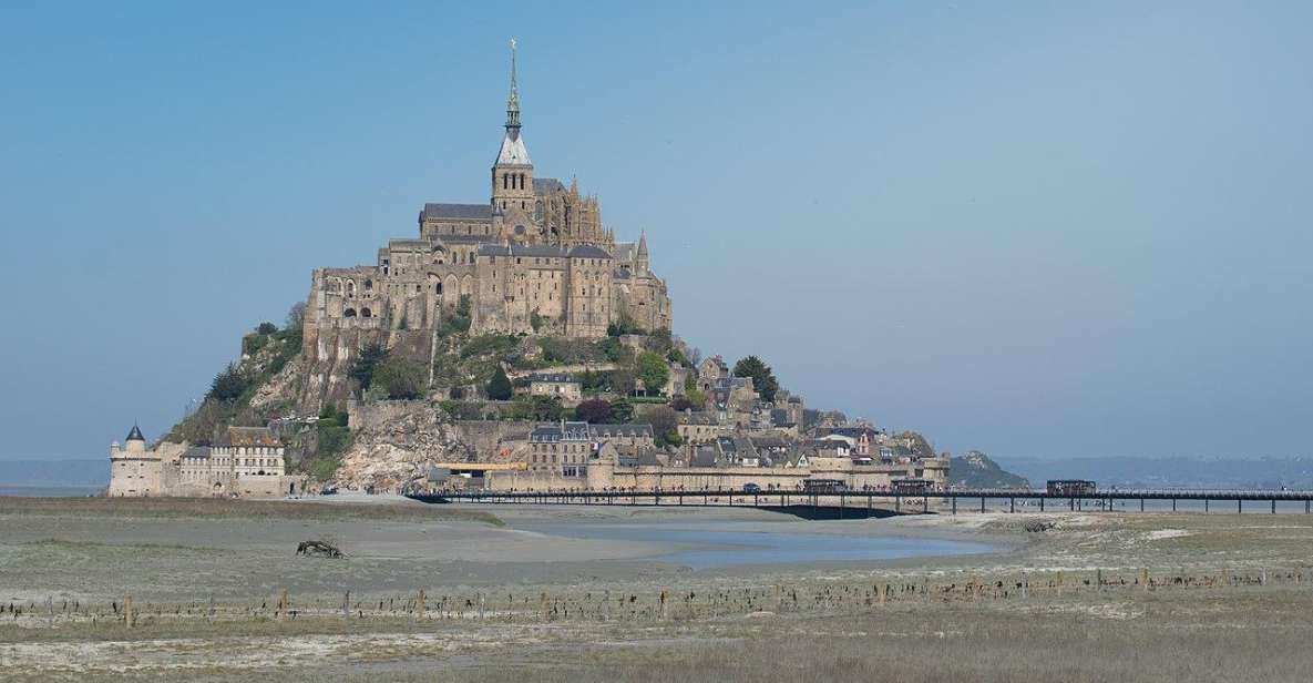 Mont Saint Michel: Departure From Le Havre, Deauville, Honfleur - Abbey Entrance Ticket Included