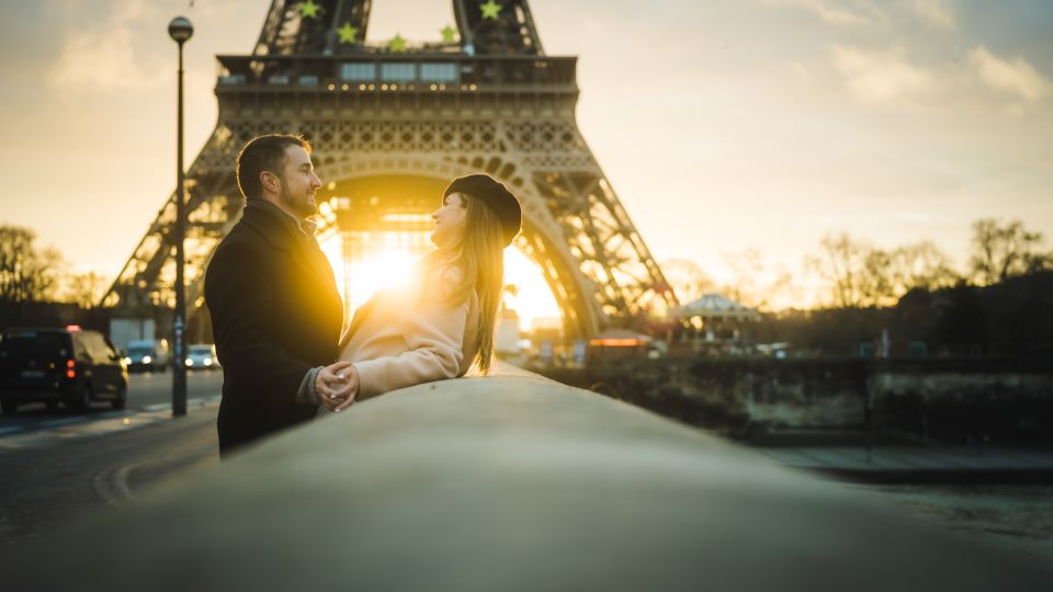 Paris: Cinematic and Fun Photoshoot With a Professional - Flexible Booking and Cancellation