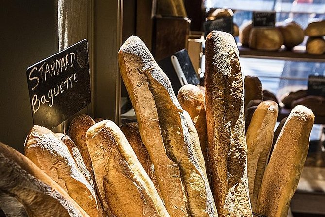 Paris Montmartre Walking Tour Best Art Culture and Food - Visit the Capitals Only Vineyard