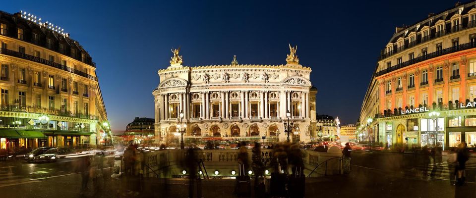 Paris: Private Night Tour With Driver for 3 People - Flexible Cancellation Policy