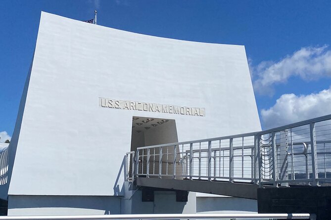 Pearl Harbor USS Arizona Memorial, Small Group Tour - Tour Accessibility